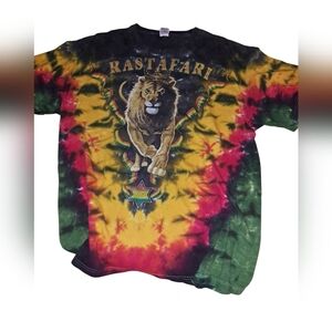 Black Tie-Dye Rastafarian Short Sleeve Tee with Lion Graphic. XL